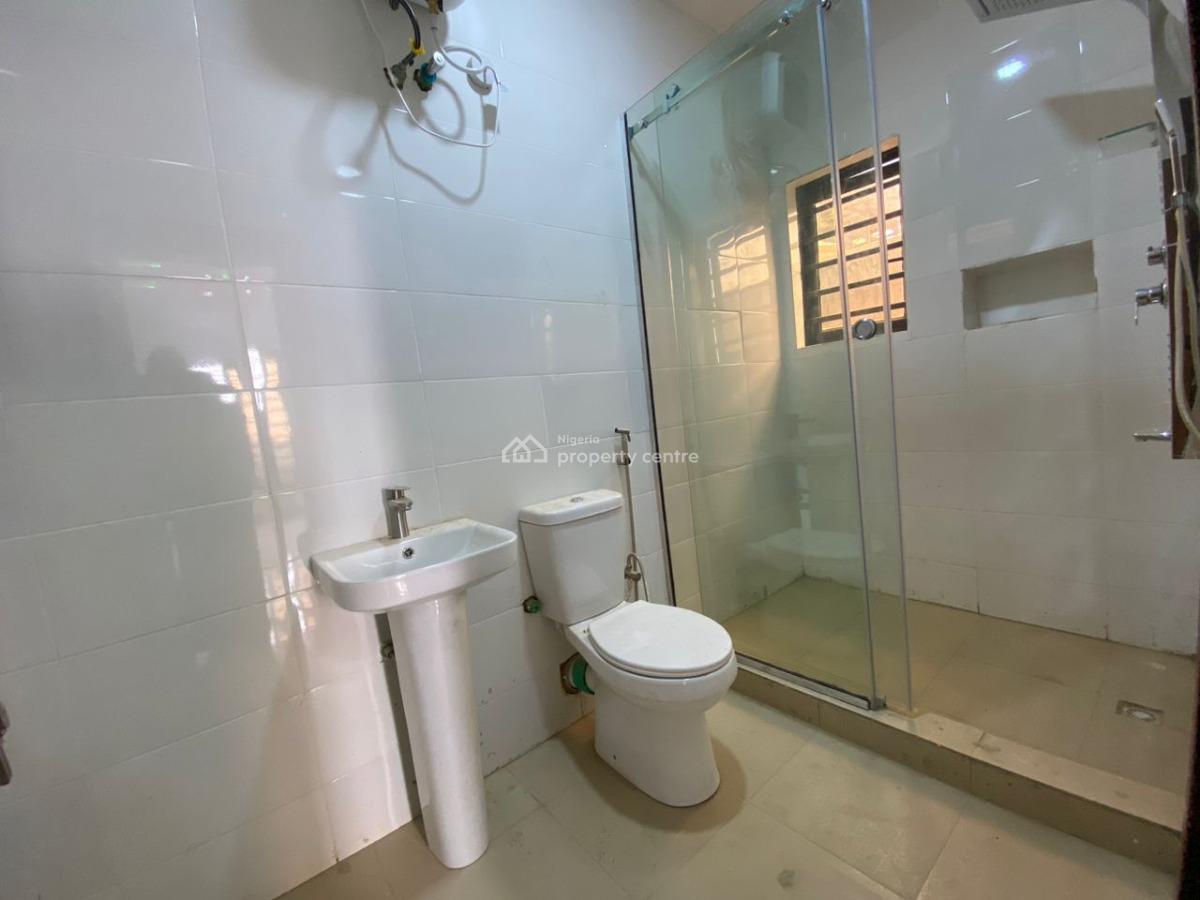 Lovely 2 Bedroom Flat Apartment, Via Omole Phase 2, Olowora, Magodo, Lagos, Flat / Apartment for Rent