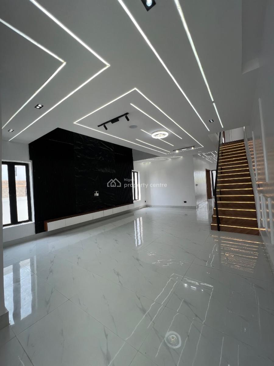 5 Bedroom & Bq, Ajah, Lagos, Detached Duplex for Sale