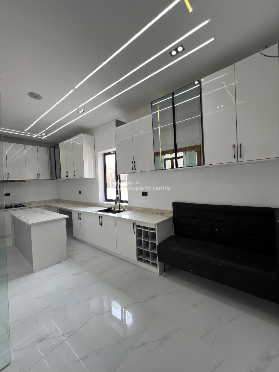 5 Bedroom & Bq, Ajah, Lagos, Detached Duplex for Sale