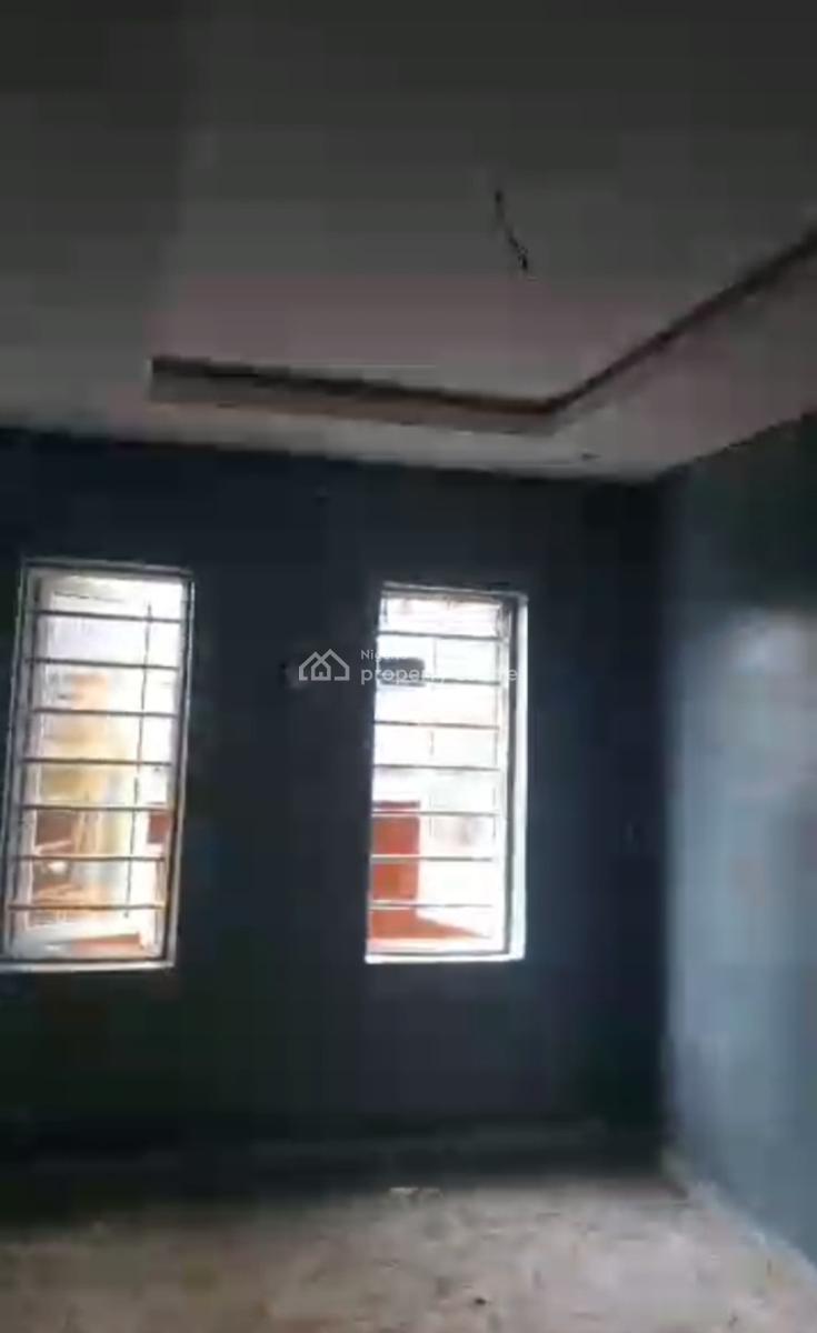 Newly Built Spacious 2 Bedroom Apartment, Off Kilo Bustop, Surulere, Lagos, Flat / Apartment for Rent