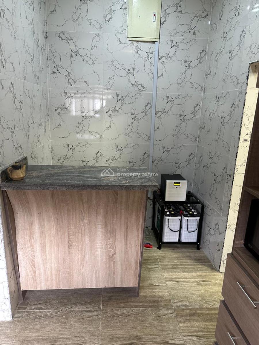 Fully Furnished Room and Parlour with Excellent Facilities, Ologolo, Lekki, Lekki, Lagos, Mini Flat (room and Parlour) for Rent