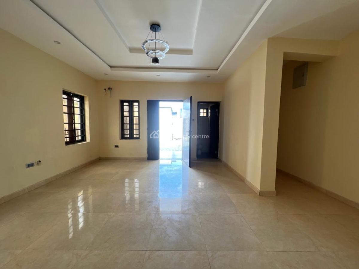 Must Spacious and Stand Out 3bedroom Apartment, Lekki Scheme 2, Lekki Phase 2, Lekki, Lagos, Flat / Apartment for Sale