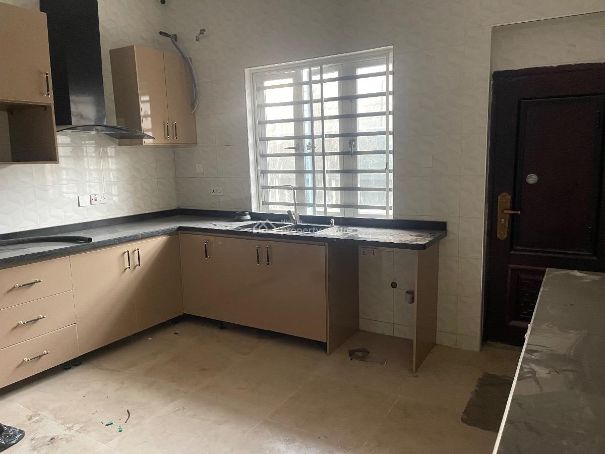 Luxury Brand New 4bedrooms Terrace Duplex with a Bq, Lekki Phase 1, Lekki, Lagos, Terraced Duplex for Rent