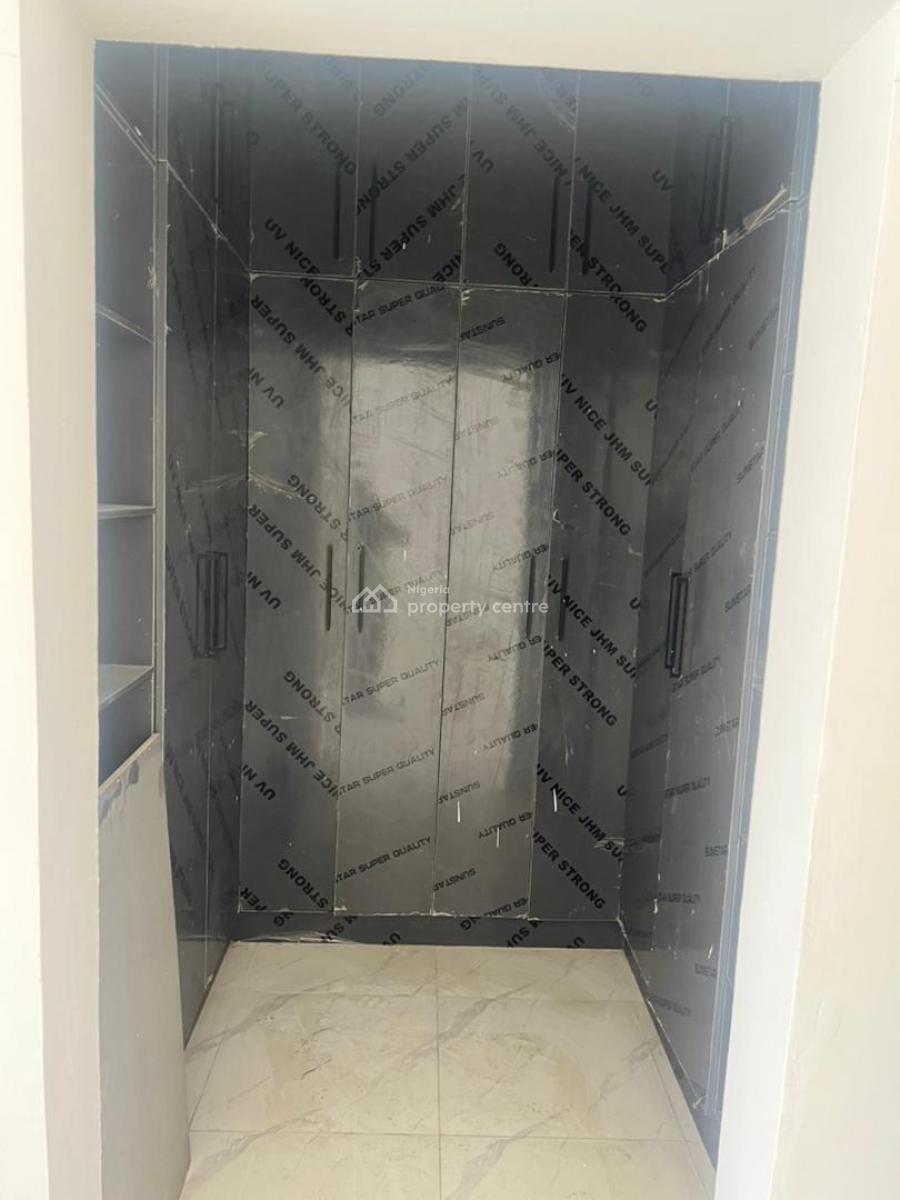 Brand New 4 Bedroom Terrace Duplex with Bq in Exclusive Estate, Lekki Phase 1, Lekki, Lagos, Terraced Duplex for Rent