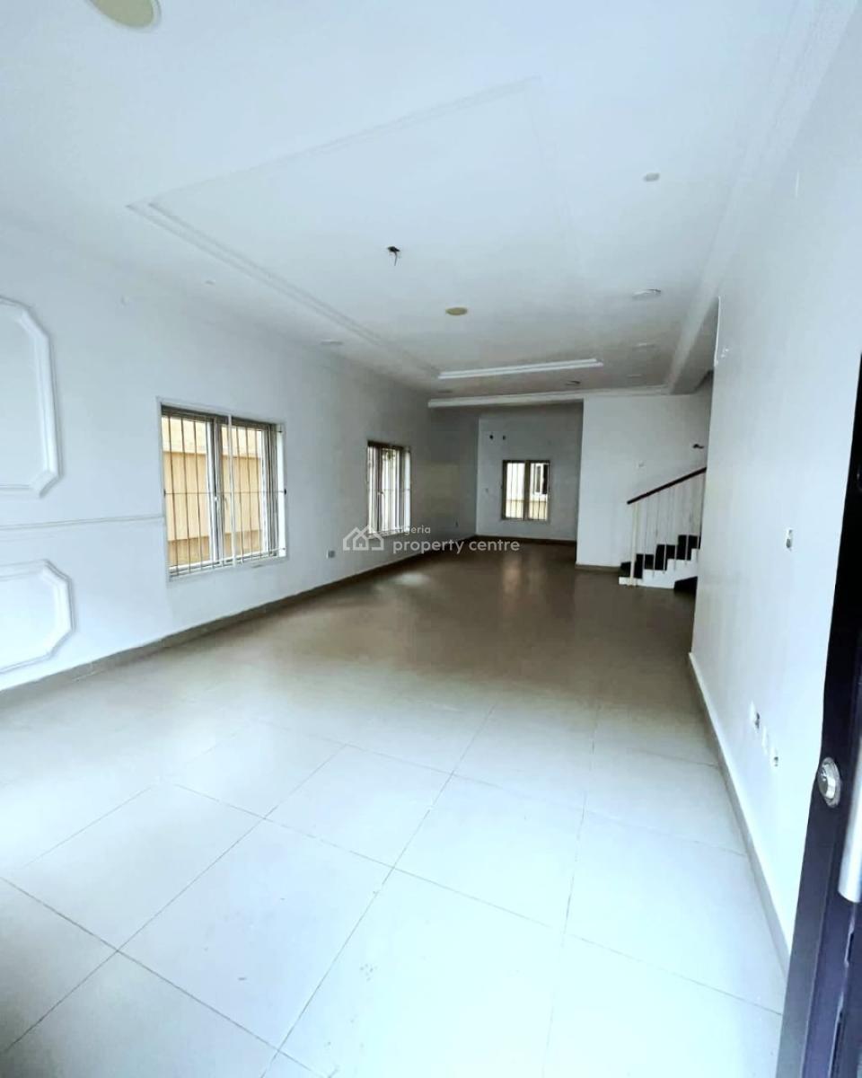 Spacious 3-bedroom Terrace Duplex, Osapa, Lekki, Lagos, Terraced Duplex for Sale