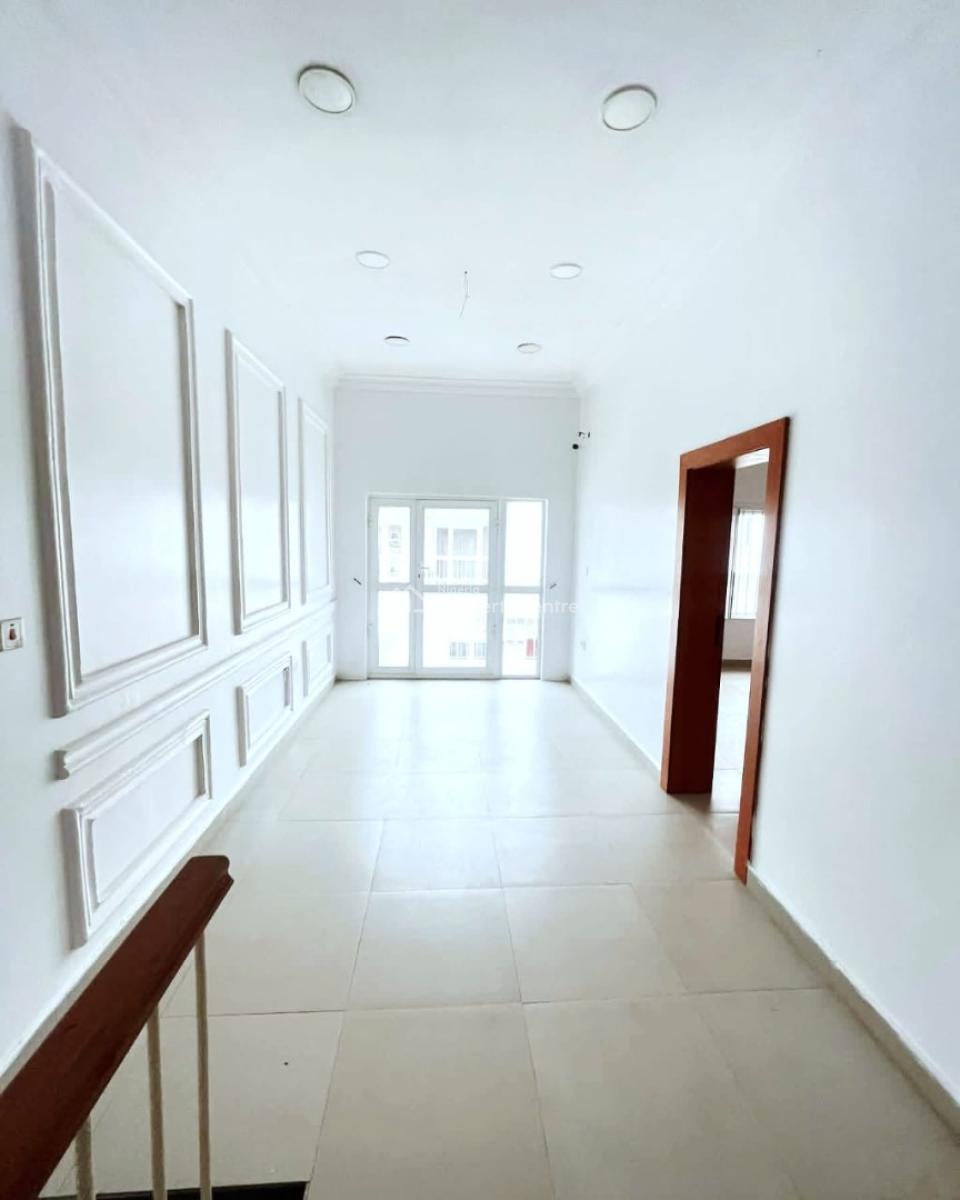 Spacious 3-bedroom Terrace Duplex, Osapa, Lekki, Lagos, Terraced Duplex for Sale