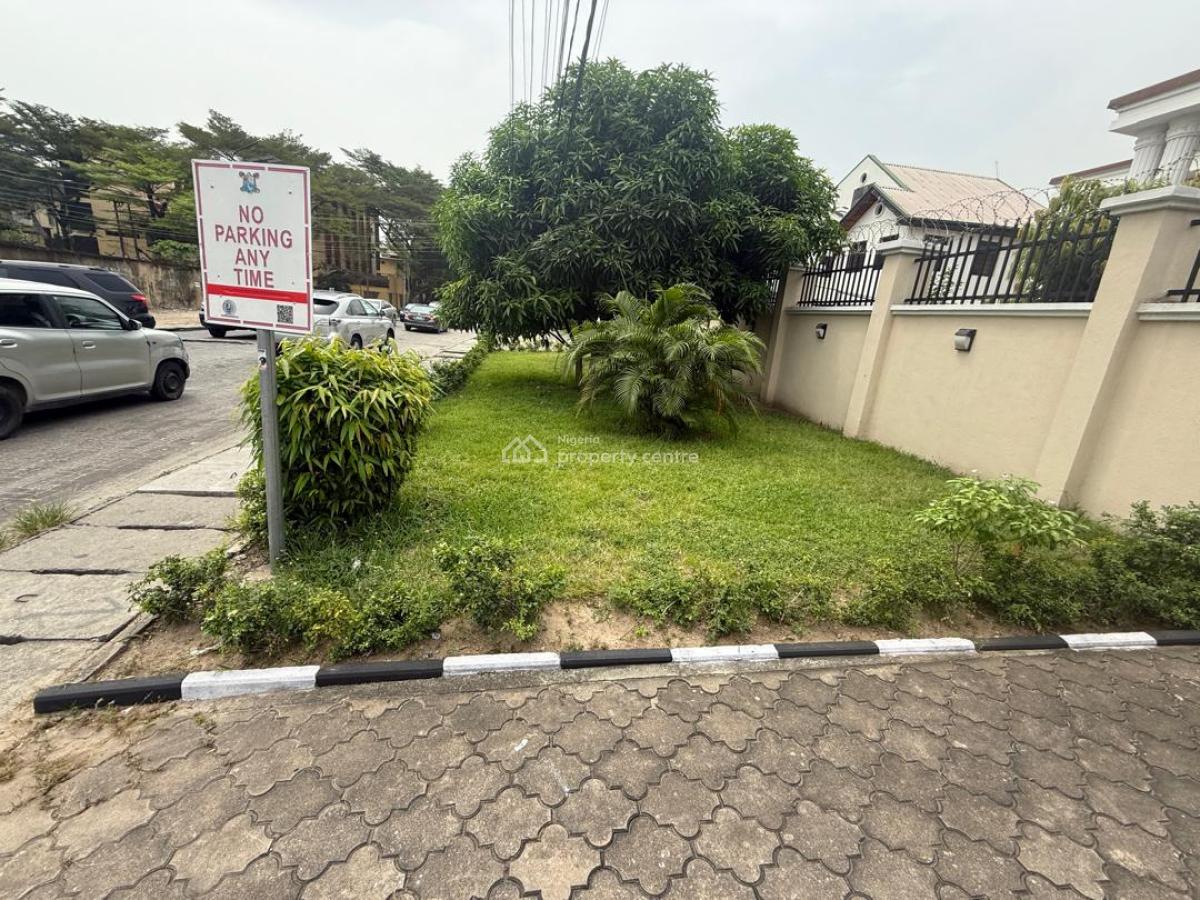 5 Bedroom Detached House with 2 Bq, Adebayo Doherty, Lekki Phase 1, Lekki, Lagos, Detached Duplex for Rent