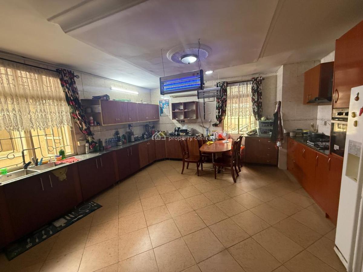 5 Bedroom Detached House with 2 Bq, Adebayo Doherty, Lekki Phase 1, Lekki, Lagos, Detached Duplex for Rent