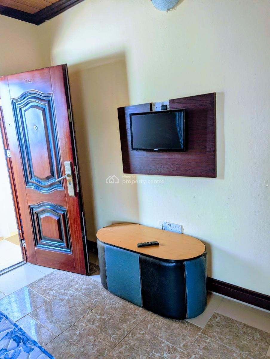 Furnished and Serviced 4 Bedroom Duplex, Ewet Housing Extension, Uyo, Akwa Ibom, Semi-detached Duplex Short Let