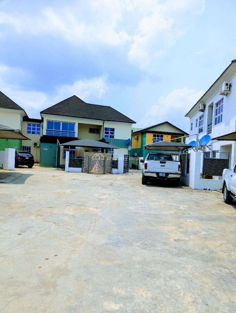 Furnished and Serviced 4 Bedroom Duplex, Ewet Housing Extension, Uyo, Akwa Ibom, Semi-detached Duplex Short Let