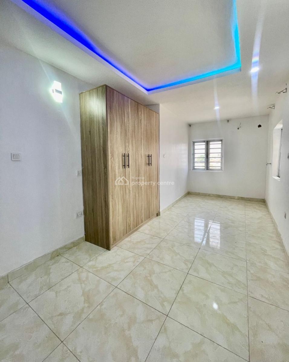 Clean 3 Bedroom Flat, Jahi, Abuja, Flat / Apartment for Rent