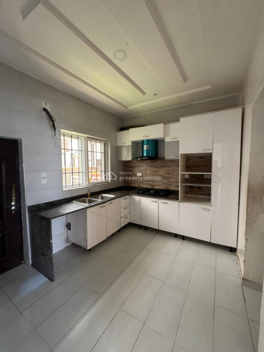 Luxury 3 Bedroom Duplex with Excellent Service, Orchid Road, Lekki, Lagos, Terraced Duplex for Rent