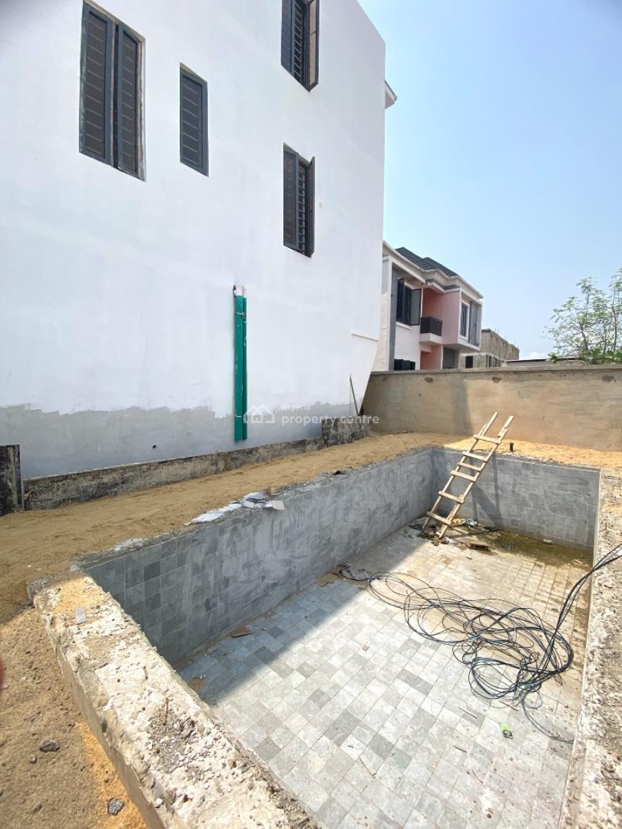 2 Bedroom Serviced Apartment with Swimming Pool, Ologolo, Lekki, Lagos, Flat / Apartment for Sale