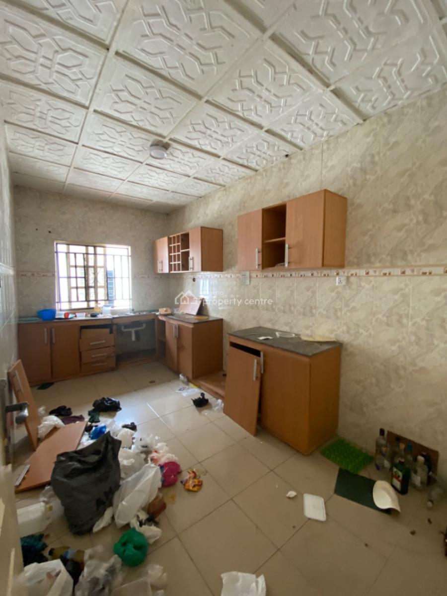 3 Bedrooms Flat, Bera Estate, Lekki, Lagos, Flat / Apartment for Rent