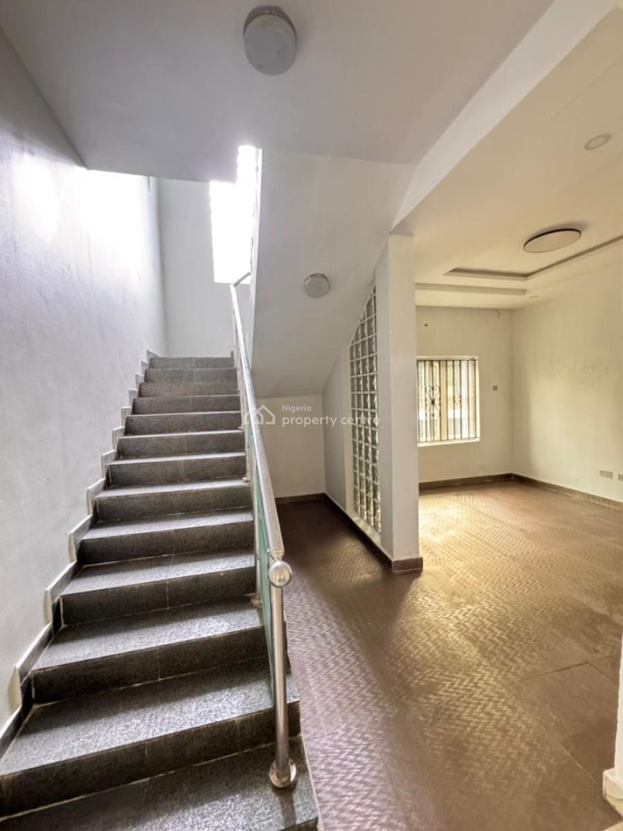 Massive 5 Bedroom Detached Duplex with Bq Big Compound, Chevron Drive, Lekki, Lagos, Detached Duplex for Sale