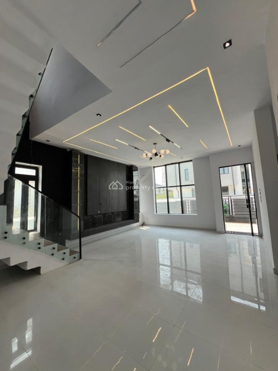 4 Bedroom Fully Detached with Bq & Swimming Pool, Ajah, Lagos, Detached Duplex for Sale