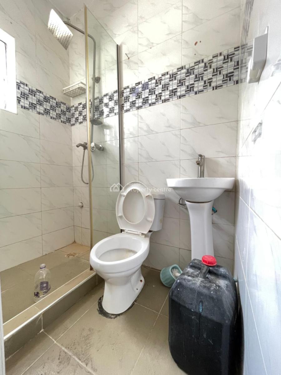 a Standard and Spacious 2 Bedroom Apartment, Ikota, Lekki, Lagos, Flat / Apartment for Rent