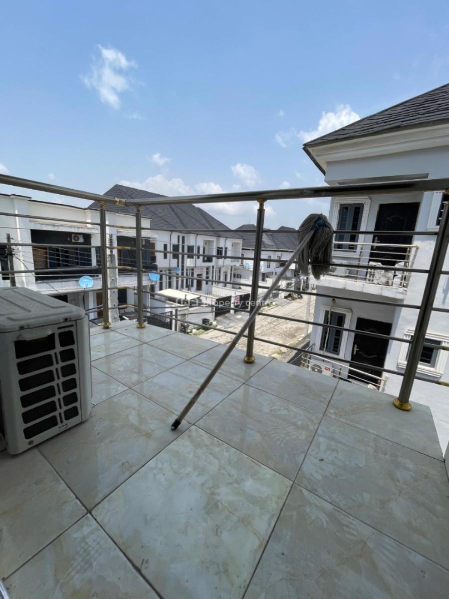 a Standard and Spacious 2 Bedroom Apartment, Ikota, Lekki, Lagos, Flat / Apartment for Rent