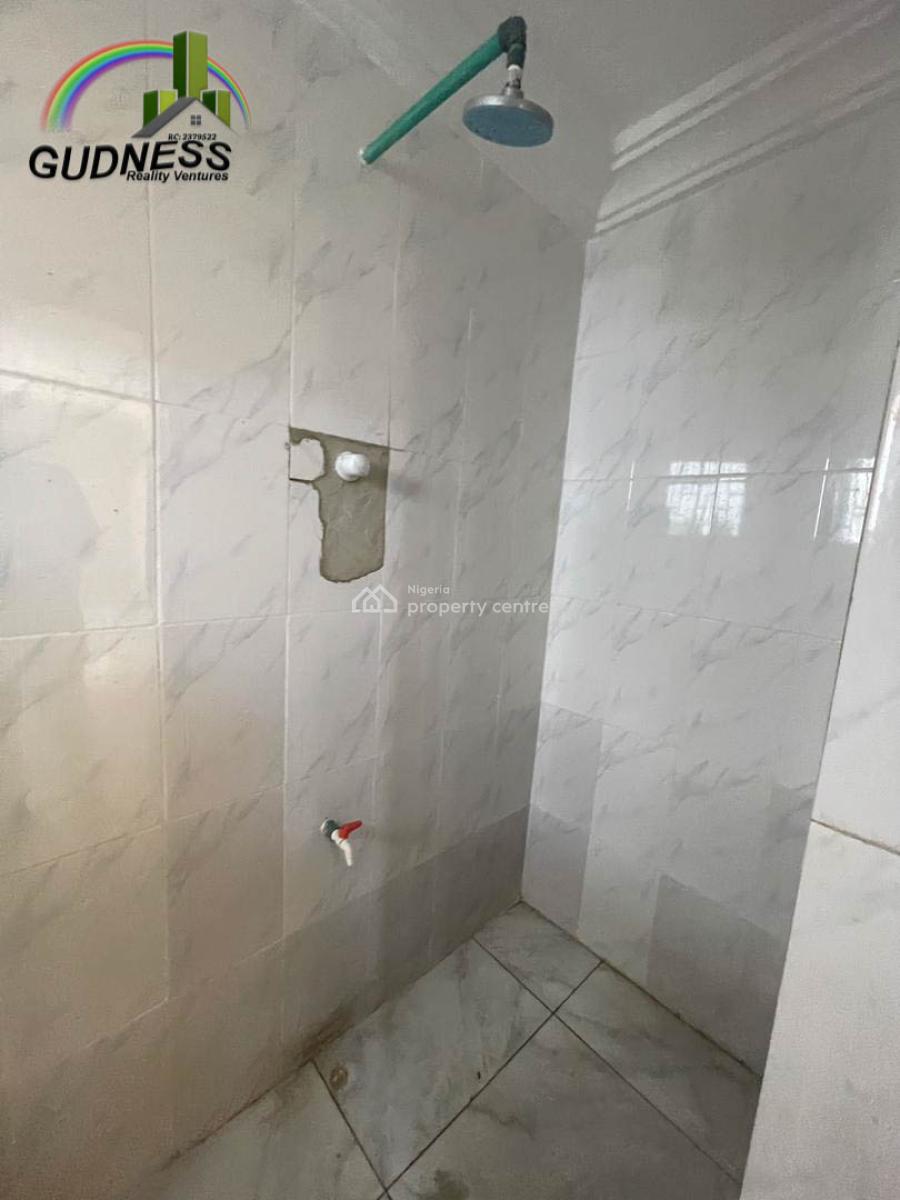 Self Contain Comes with Solar and Automated Gate, Chevron, Lekki, Lagos, Flat / Apartment for Rent