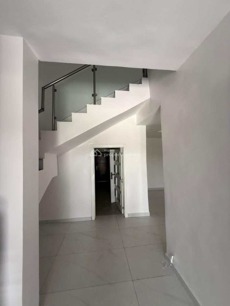 Lovely 3 Bedroom Terrace with Bq, Cyberville Estate, Ikate Elegushi, Lekki, Lagos, Terraced Duplex for Sale