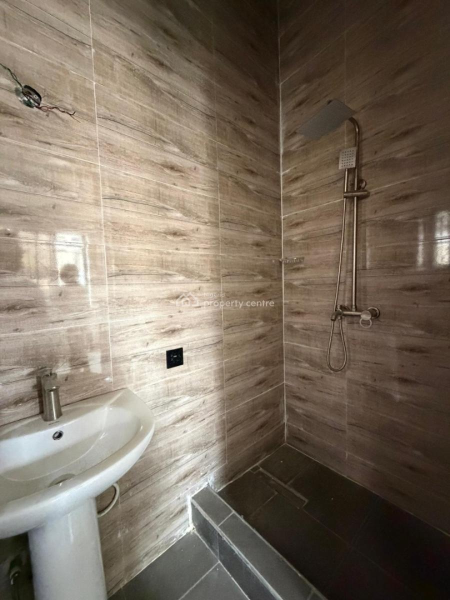 Sharp Finished 2 Bedroom Flat, General Paint, Ajah, Lagos, Flat / Apartment for Rent