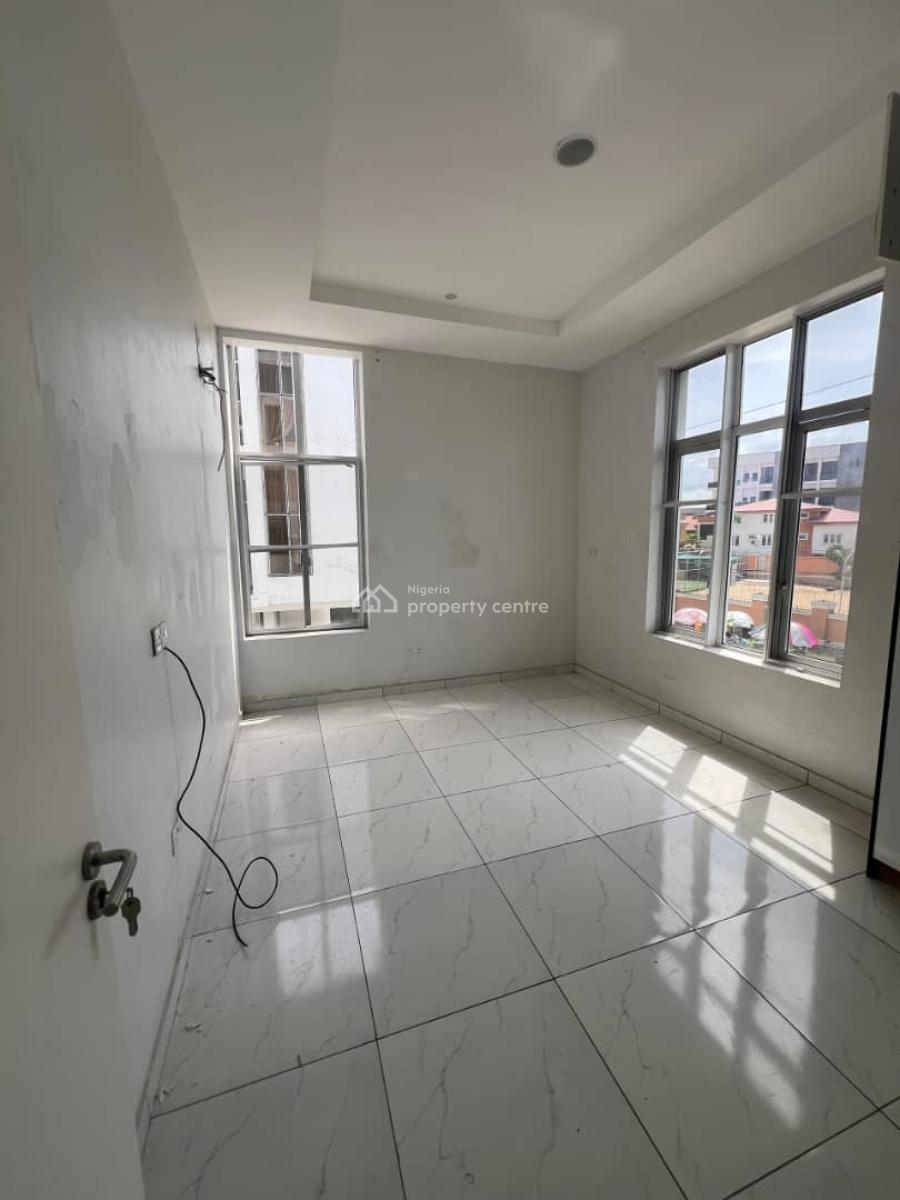 a Solid Built 2 Bedroom Flat, Ologolo, Lekki, Lagos, Flat / Apartment for Rent