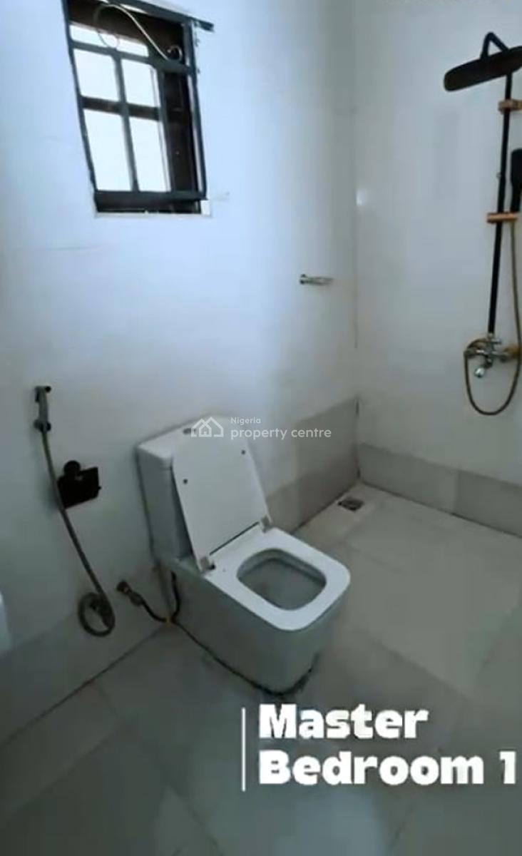 5-bedroom Bungalow, Okpanam Road, Ugbolu, Asaba, Delta, Detached Bungalow for Sale