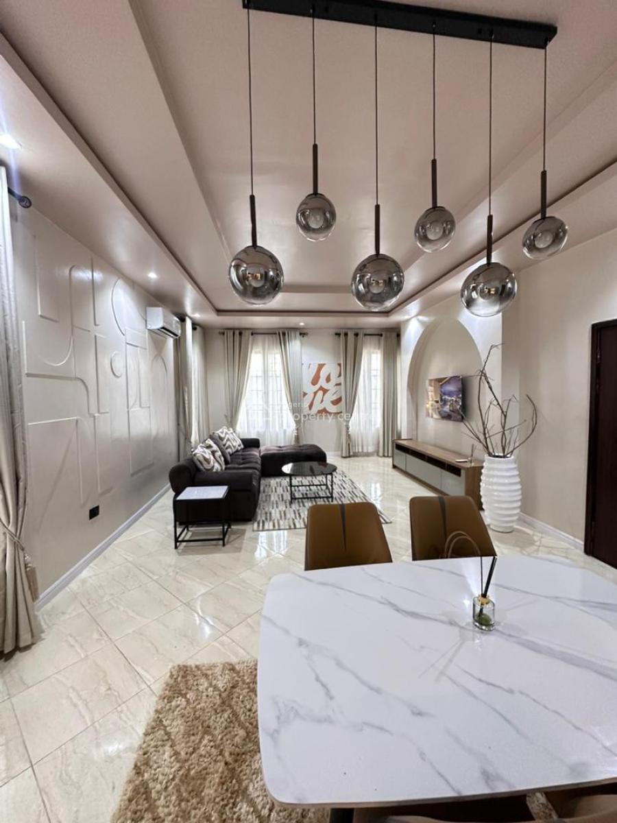 Spacious 1 Bedroom Apartment with Unlimited Wifi, 24/7 Power & Pool, Ikoyi, Lagos, Flat / Apartment Short Let