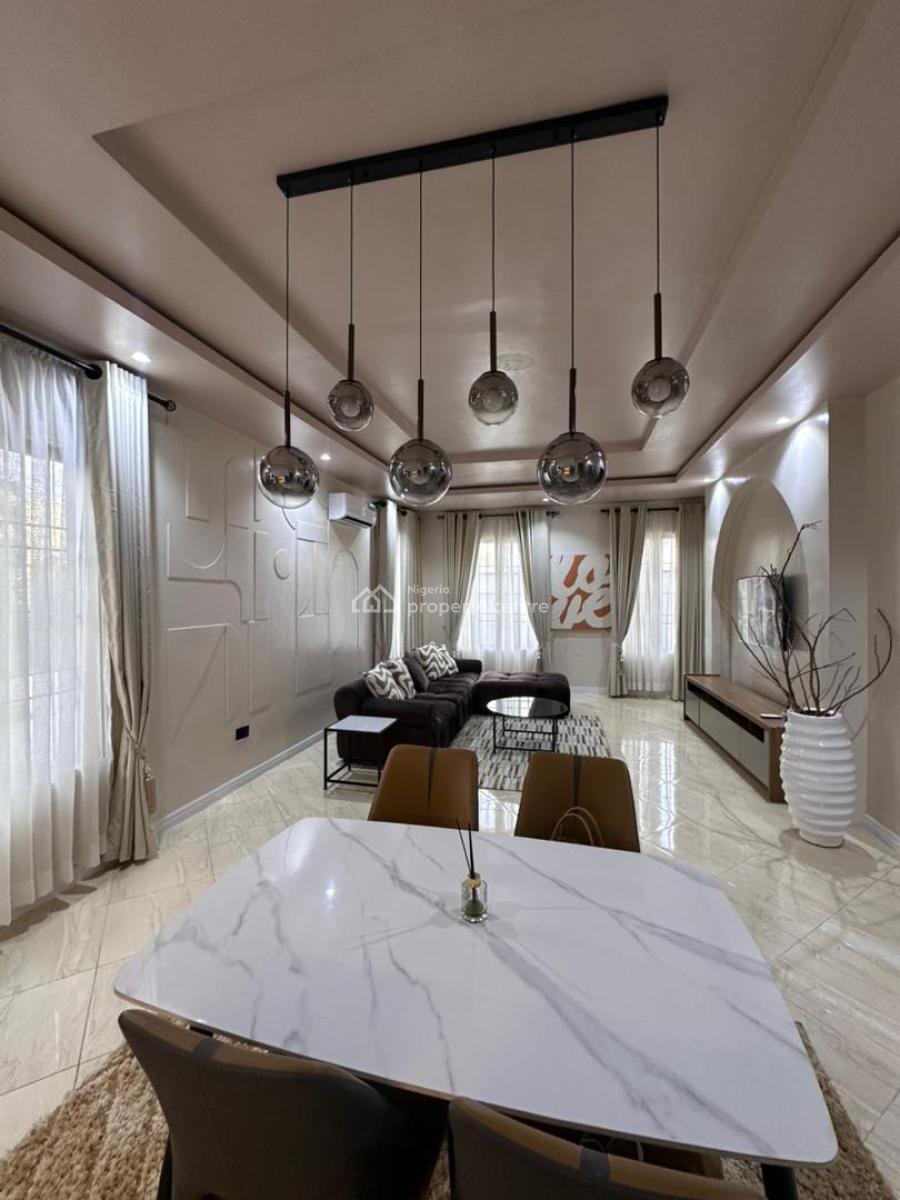 Spacious 1 Bedroom Apartment with Unlimited Wifi, 24/7 Power & Pool, Ikoyi, Lagos, Flat / Apartment Short Let