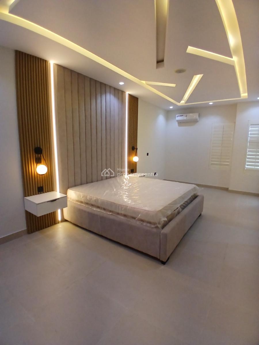 Newly Built and Serviced with 24/7 Power Supply 2 Bedroom En-suite Flat, Ikate Elegushi, Lekki, Lagos, Flat / Apartment for Sale