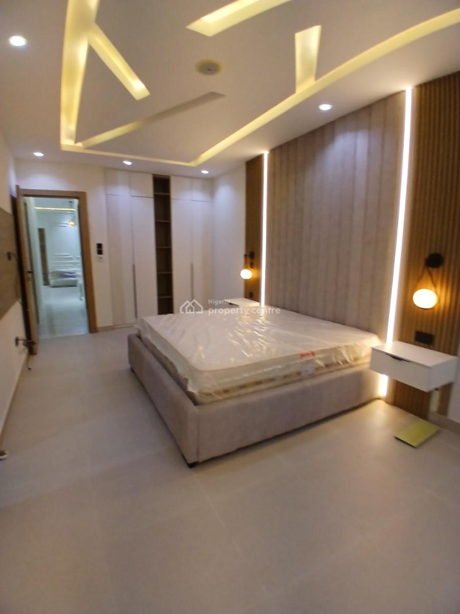 Newly Built and Serviced with 24/7 Power Supply 2 Bedroom En-suite Flat, Ikate Elegushi, Lekki, Lagos, Flat / Apartment for Sale