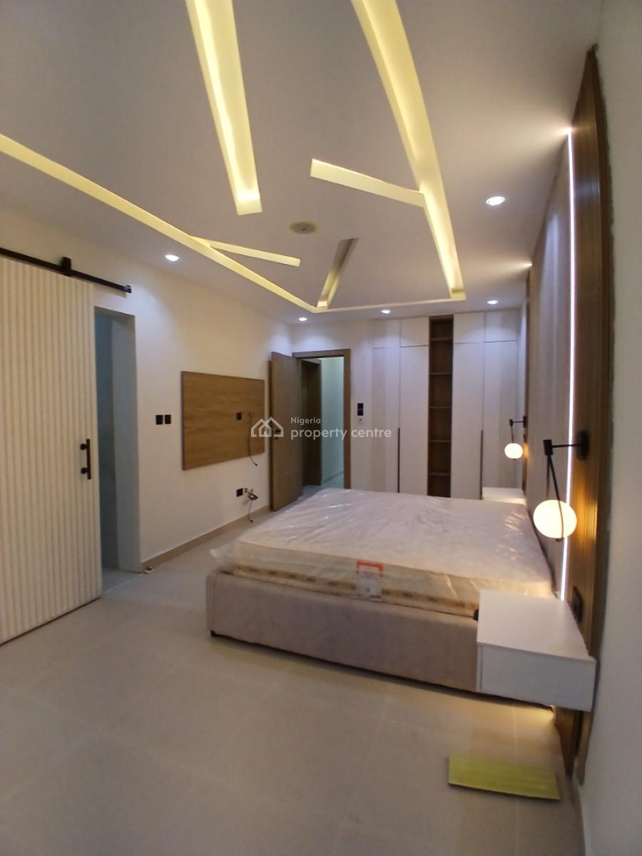 Newly Built and Serviced with 24/7 Power Supply 2 Bedroom En-suite Flat, Ikate Elegushi, Lekki, Lagos, Flat / Apartment for Sale