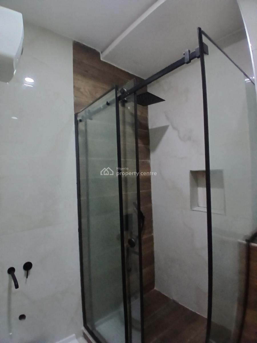 Newly Built and Serviced with 24/7 Power Supply 2 Bedroom En-suite Flat, Ikate Elegushi, Lekki, Lagos, Flat / Apartment for Sale