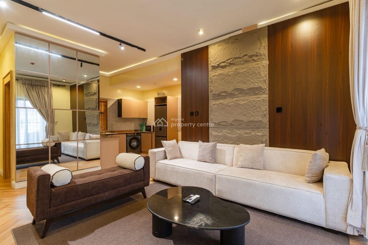Gorgeous 2 Bedroom Apartment, Off Admiralty Way, Lekki Phase 1, Lekki, Lagos, Flat / Apartment Short Let