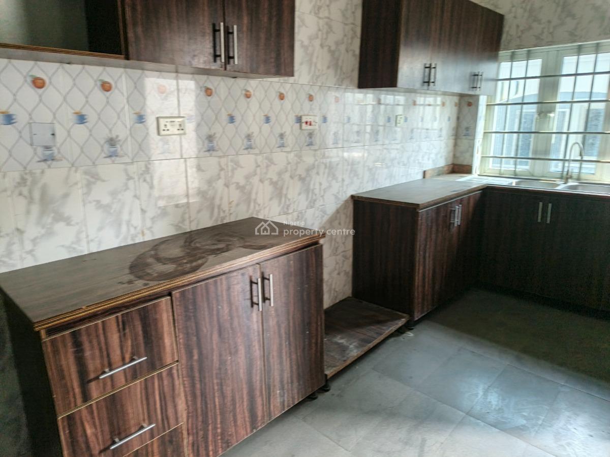 Luxury 3 Bedroom Apartment, Osapa, Lekki, Lagos, Flat / Apartment for Rent