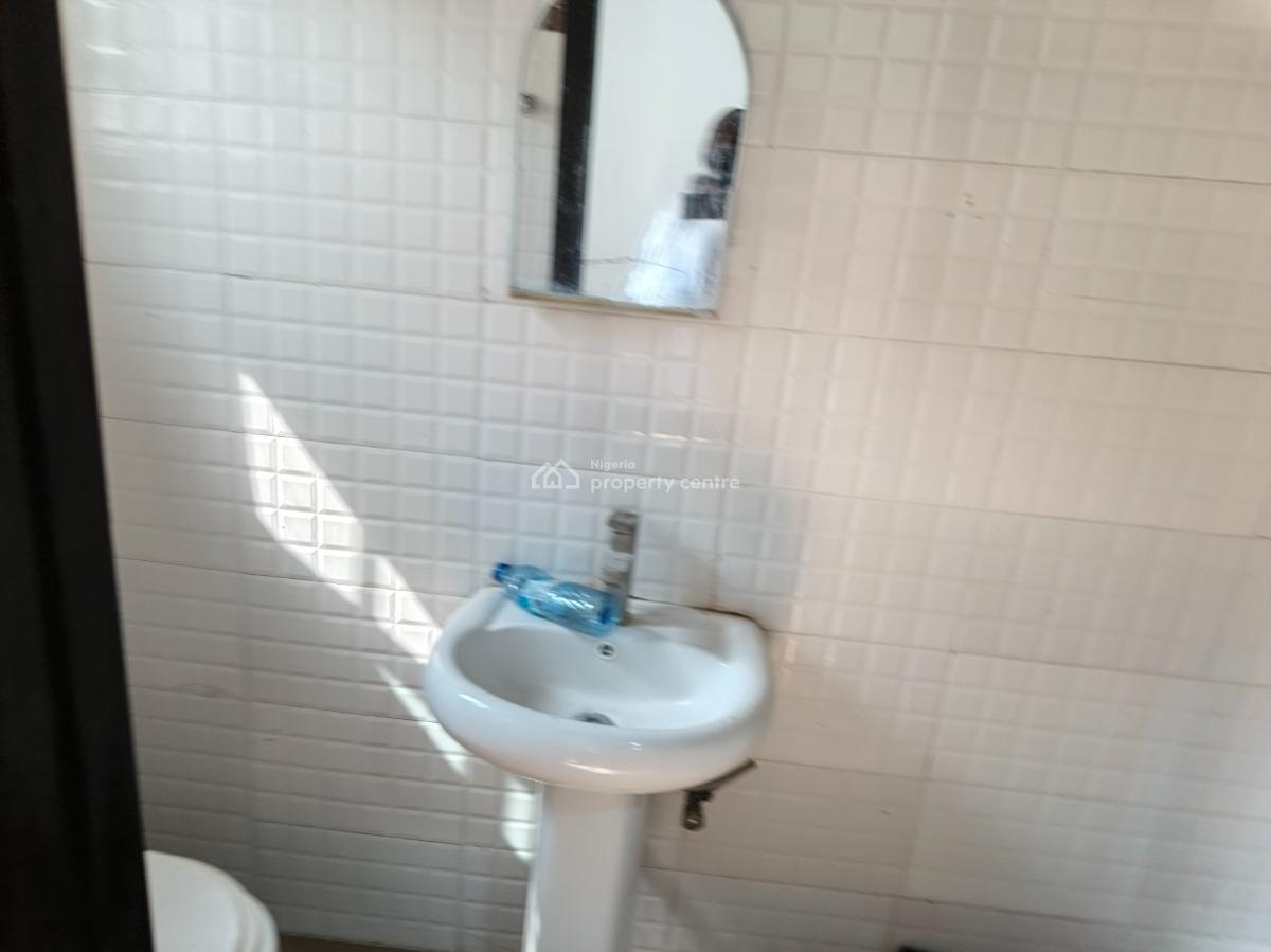 Luxury 3 Bedroom Apartment, Osapa, Lekki, Lagos, Flat / Apartment for Rent