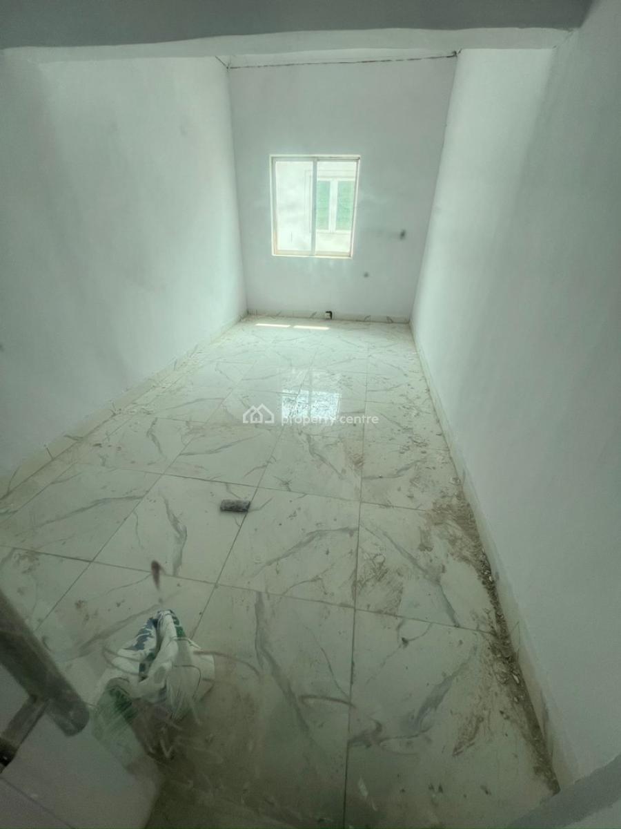 Nicely Built Shop in a Commercial Area, Lekki Phase 1, Lekki, Lagos, Shop for Rent