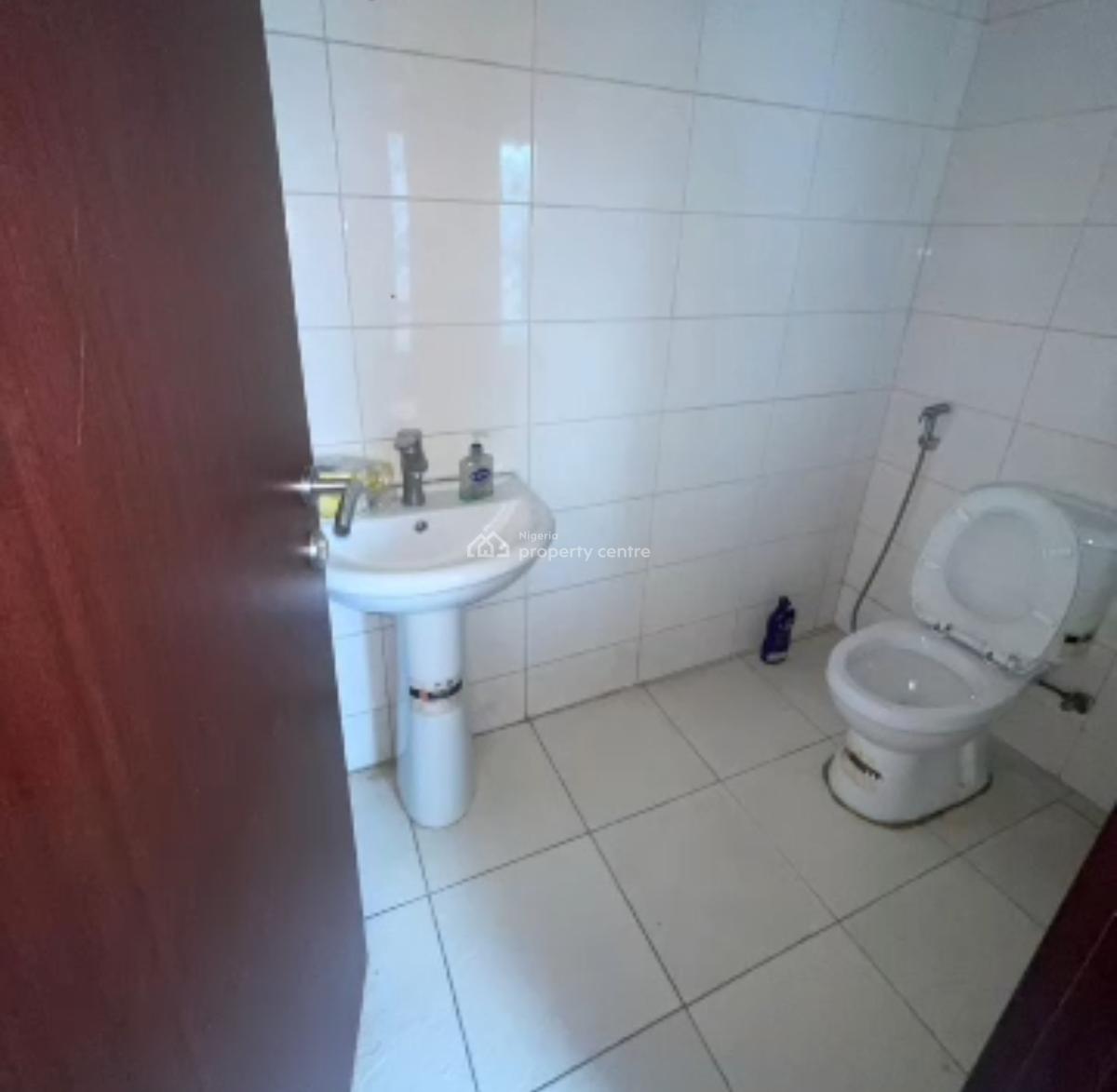 Self Service Office Space in a Commercial Building, Old Ikoyi, Ikoyi, Lagos, Office Space for Rent