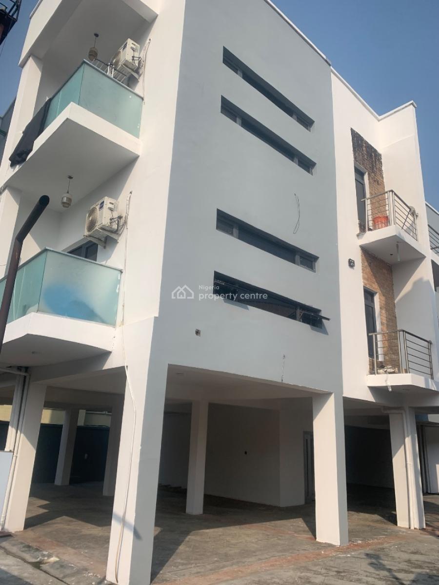 Luxury 2 Bedroom Apartment, Conservation Road Second Tollgate Eleganza Bus Stop, Lekki Phase 2, Lekki, Lagos, Flat / Apartment for Rent