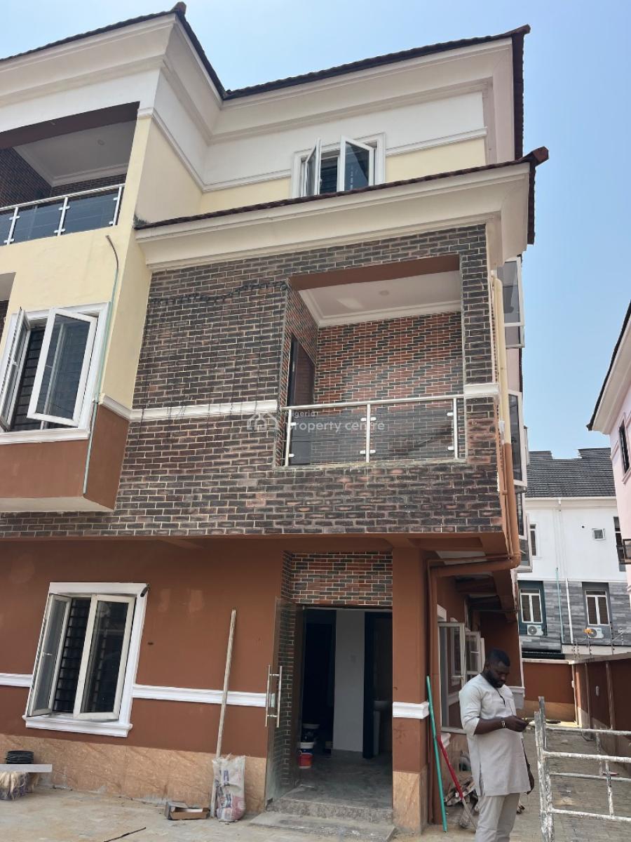 5-bedroom Semi-detached Duplex + 2 Rooms Bq, Off Hakeem Dickson Road Lekki Phase 1, Lekki Phase 1, Lekki, Lagos, Semi-detached Duplex for Rent