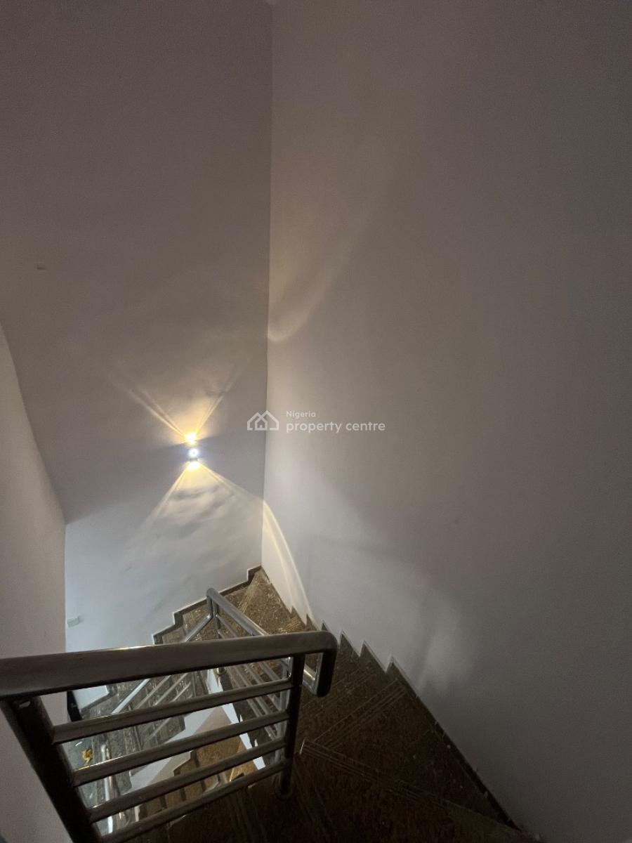 5-bedroom Semi-detached Duplex + 2 Rooms Bq, Off Hakeem Dickson Road Lekki Phase 1, Lekki Phase 1, Lekki, Lagos, Semi-detached Duplex for Rent