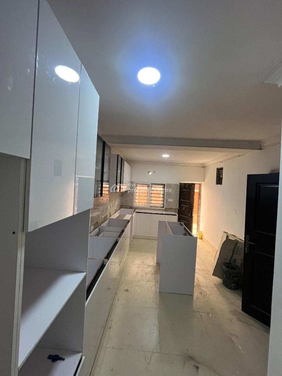 5-bedroom Semi-detached Duplex + 2 Rooms Bq, Off Hakeem Dickson Road Lekki Phase 1, Lekki Phase 1, Lekki, Lagos, Semi-detached Duplex for Rent