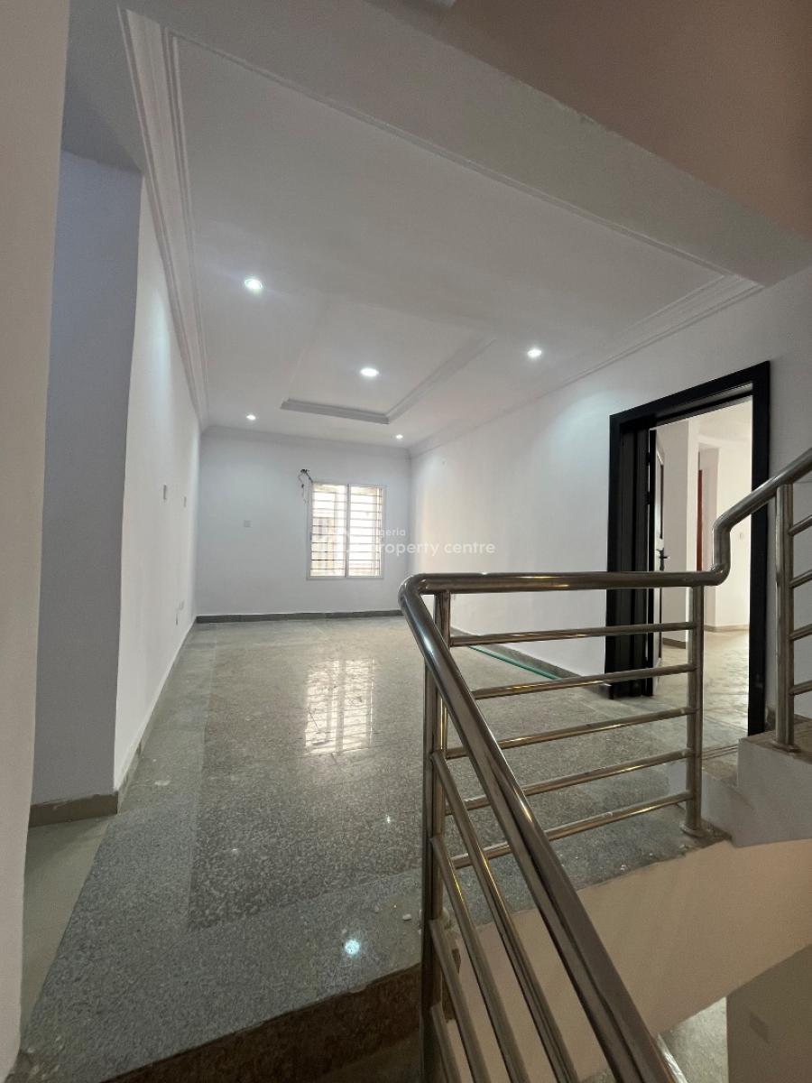 5-bedroom Semi-detached Duplex + 2 Rooms Bq, Off Hakeem Dickson Road Lekki Phase 1, Lekki Phase 1, Lekki, Lagos, Semi-detached Duplex for Rent
