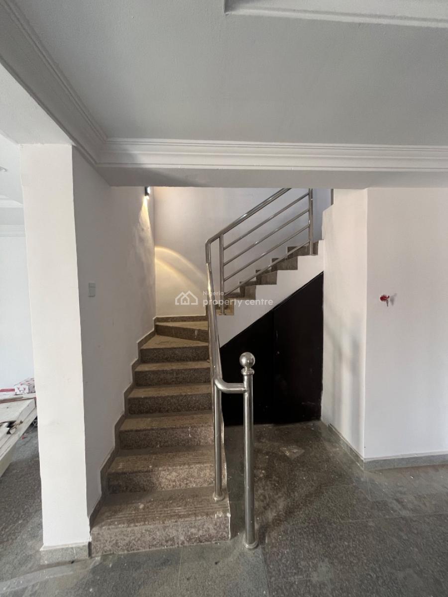 5-bedroom Semi-detached Duplex + 2 Rooms Bq, Off Hakeem Dickson Road Lekki Phase 1, Lekki Phase 1, Lekki, Lagos, Semi-detached Duplex for Rent