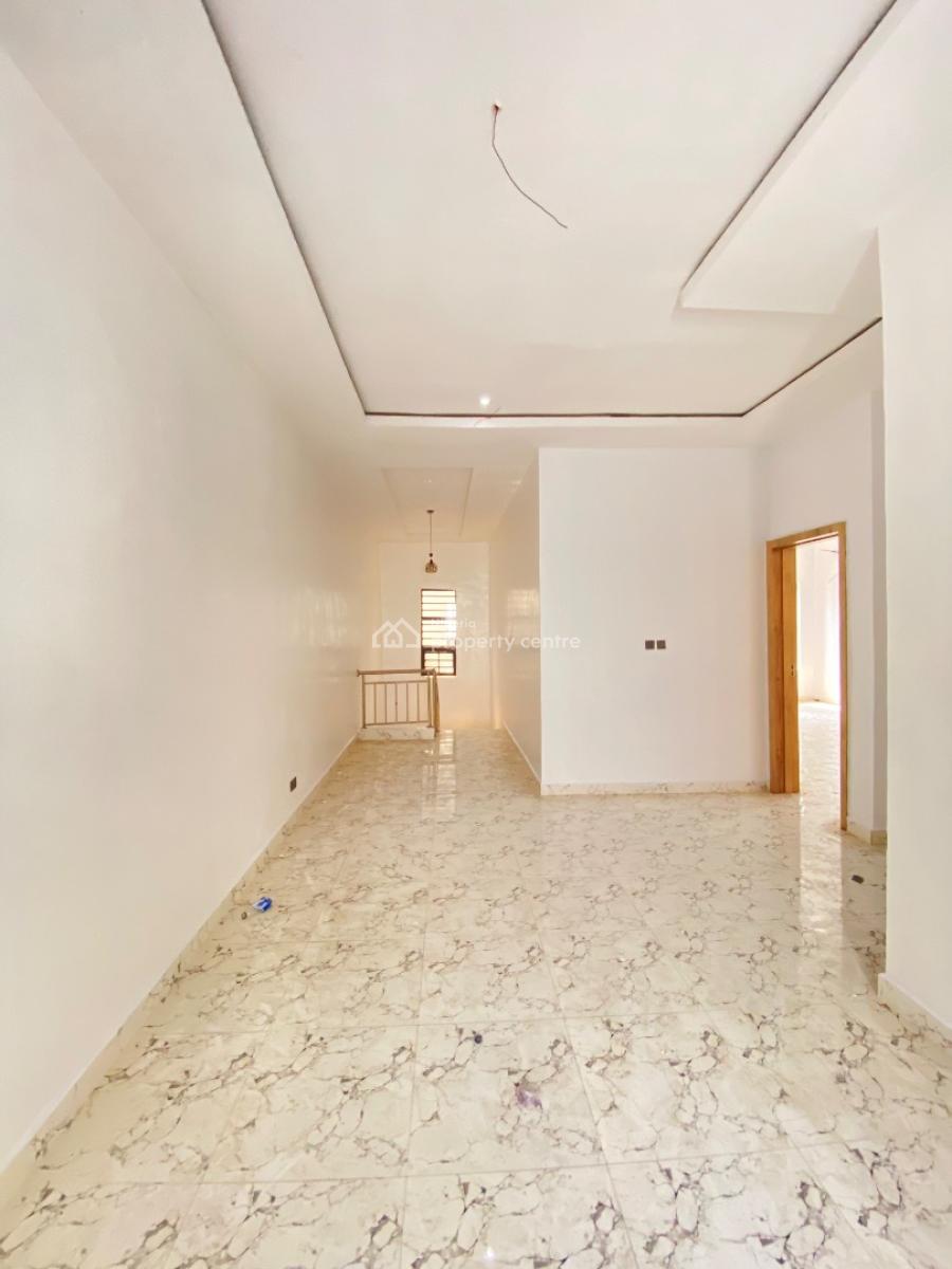 Spacious 3 Bedroom Duplex, Mobil Road, Scheme 2, Ilaje, Ajah, Lagos, Terraced Duplex for Sale