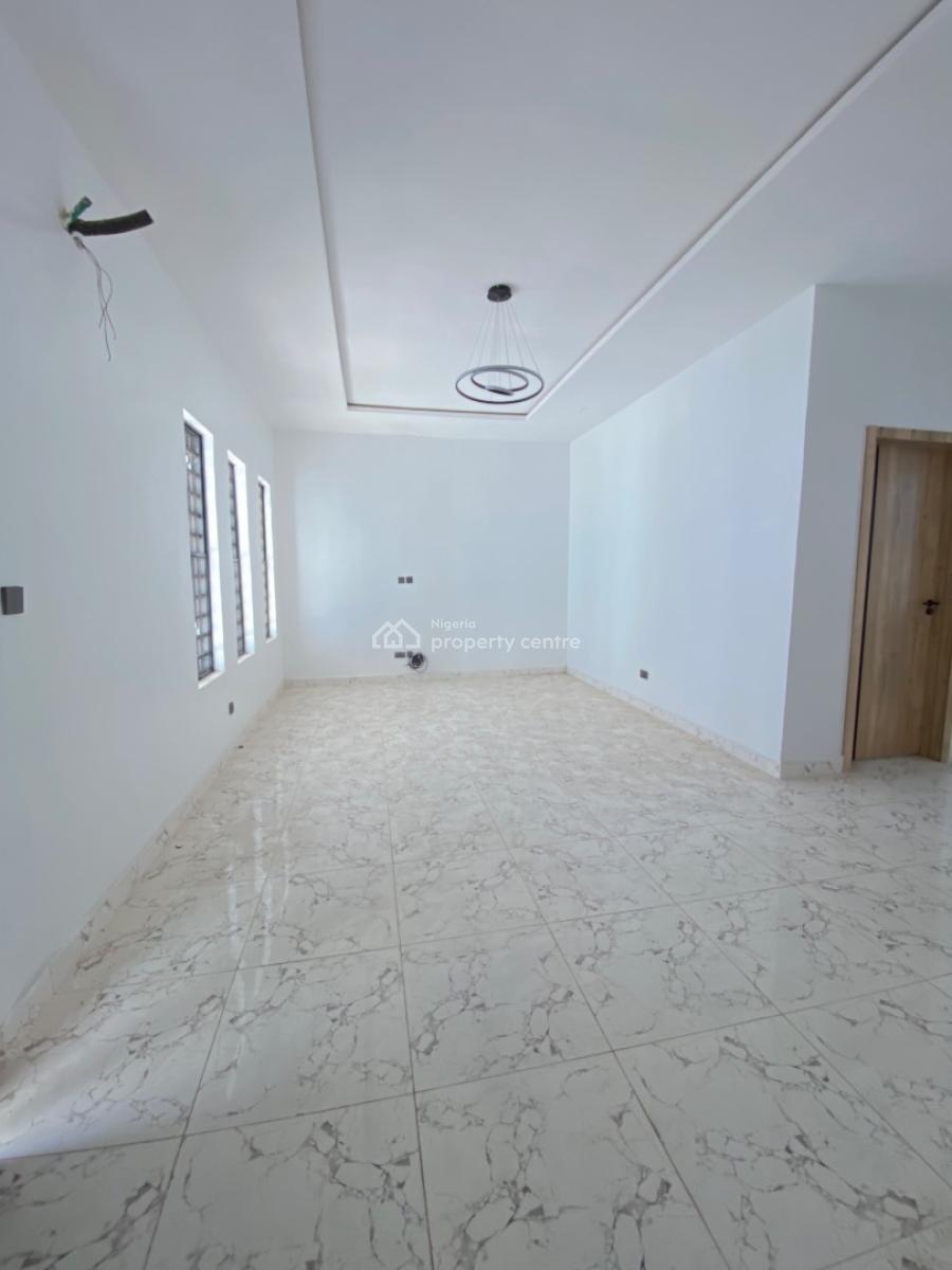 Luxury 4 Bedroom Duplex with Amazing Amenities, Mobil Road, Scheme 2, Ajah, Lagos, Terraced Duplex for Sale