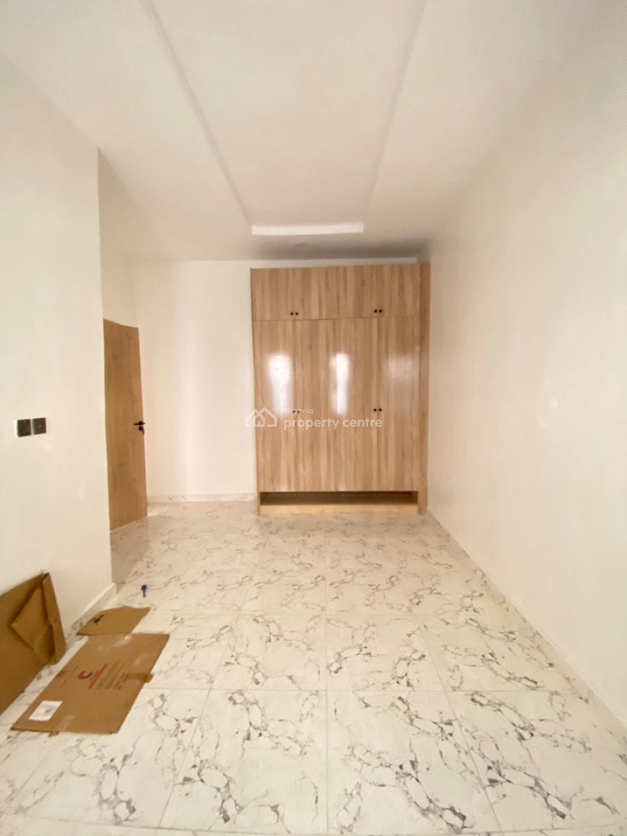 Luxury 4 Bedroom Duplex with Amazing Amenities, Mobil Road, Scheme 2, Ajah, Lagos, Terraced Duplex for Sale