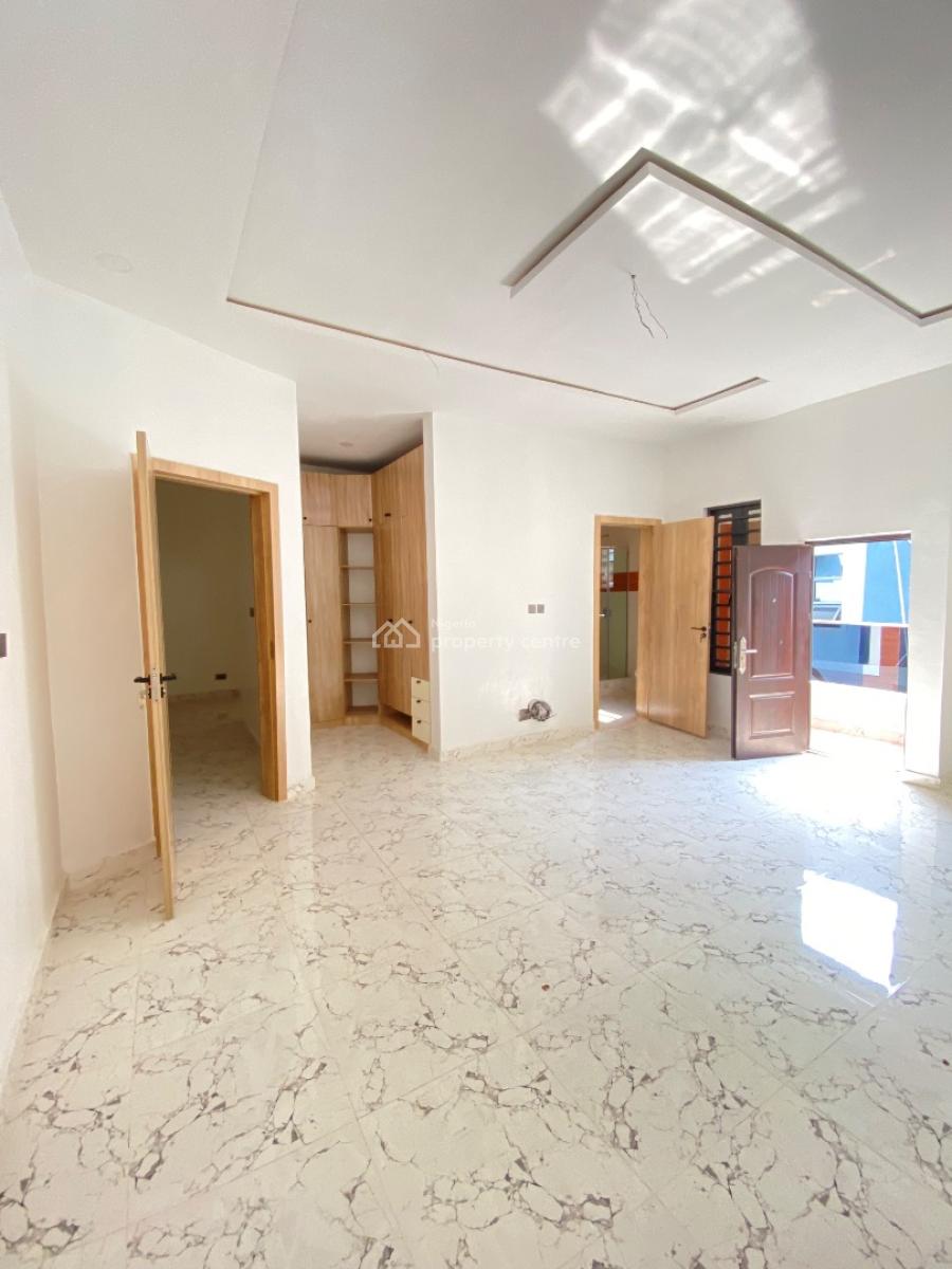 Luxury 4 Bedroom Duplex with Amazing Amenities, Mobil Road, Scheme 2, Ajah, Lagos, Terraced Duplex for Sale