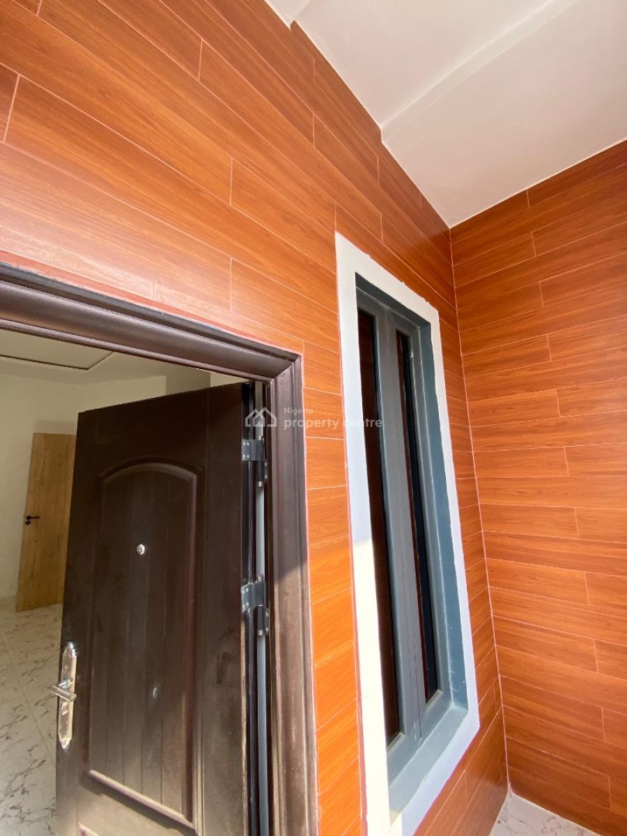 Luxury 4 Bedroom Duplex with Amazing Amenities, Mobil Road, Scheme 2, Ajah, Lagos, Terraced Duplex for Sale