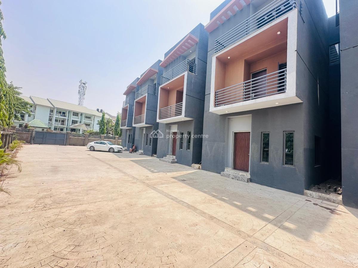 4 Bedroom Terrace Duplex with Bq, Jabi, Abuja, Terraced Duplex for Sale